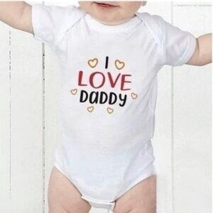 NEW Size 0-3 month romper baby Announcement, baby shower gift, I love my Daddy